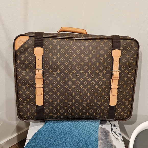 Authentic Large LV Luggage - Picture 1 of 16